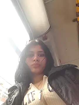 Snapshot of CHLOE_ISABELL chatting on February 17, 2025, 2:37 pm CHLOE ISABELL online show from February 17, 2025, 2:37 pm