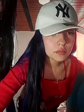 Snapshot of CHLOE_ISABELL chatting on October 1, 2025, 6:03 pm CHLOE ISABELL online show from October 1, 2025, 6:03 pm