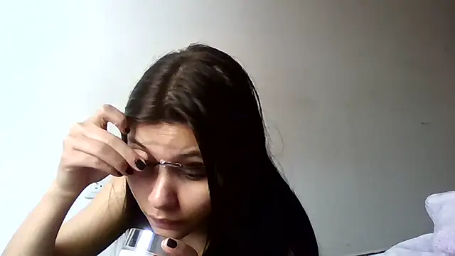 Snapshot of CHLOE_ISABELL chatting on April 13, 2026, 4:56 pm CHLOE ISABELL online show from April 13, 2026, 4:56 pm