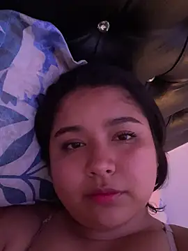 emyrose2 online show from February 19, 2025, 3:28 am
