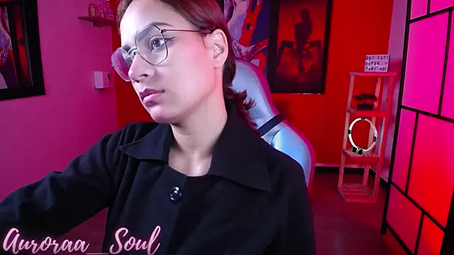 Snapshot of Auroraa_soul chatting on October 29, 2025, 1:46 pm Auroraa soul online show from October 29, 2025, 1:46 pm
