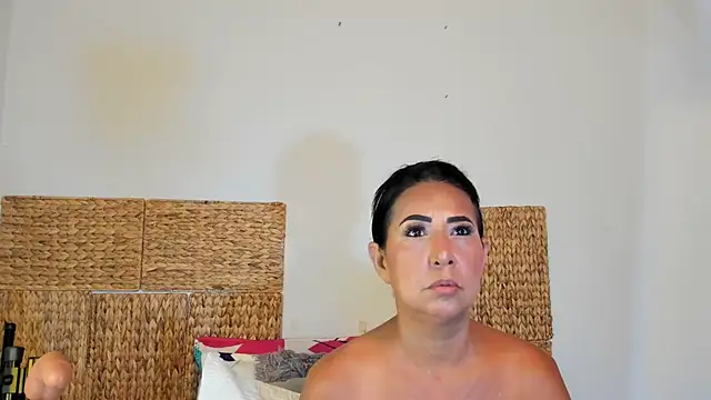 Snapshot of Jackiehmilf52 chatting on July 12, 2026, 8:44 pm Jackiehmilf52 online show from July 12, 2026, 8:44 pm