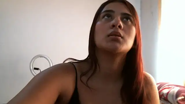 Snapshot of Evy_conor chatting on September 22, 2025, 3:36 pm Evy conor online show from September 22, 2025, 3:36 pm