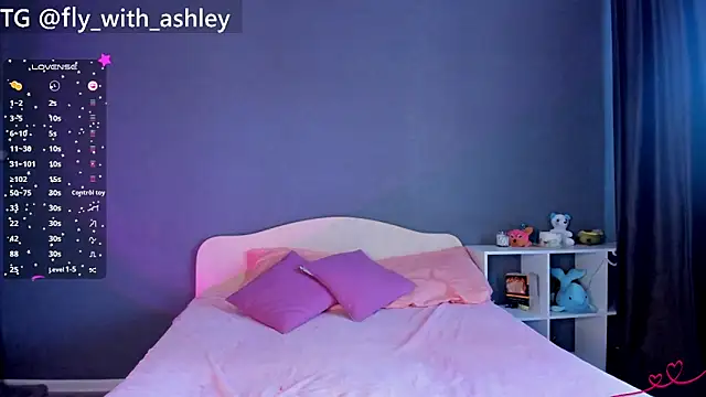 Snapshot of ashley_lovestory chatting on September 19, 2025, 6:59 am ashley lovestory online show from September 19, 2025, 6:59 am