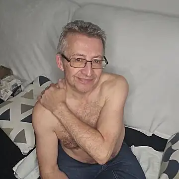 Snapshot of mann4u147 chatting on October 14, 2025, 10:10 pm mann4u147 online show from October 14, 2025, 10:10 pm