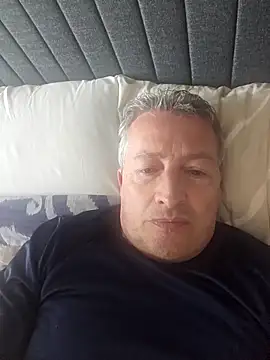 mann4u147 online show from April 10, 2026, 2:44 pm