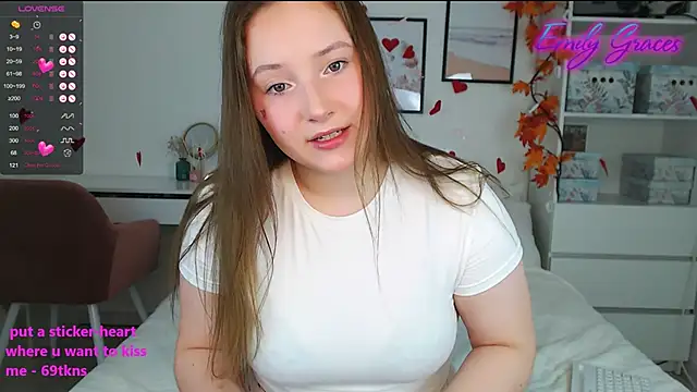 EmilyxxGraces online show from February 15, 2025, 9:48 pm