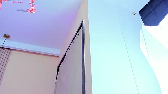 Snapshot of elizabeth_20 chatting on October 29, 2025, 7:04 pm elizabeth 20 online show from October 29, 2025, 7:04 pm