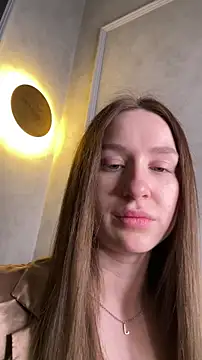 Jackie White  online show from December 15, 2025, 2:38 am