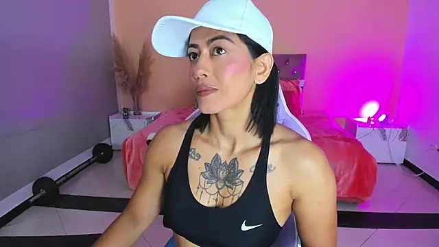 cristal crossfitx online show from December 5, 2025, 10:24 am