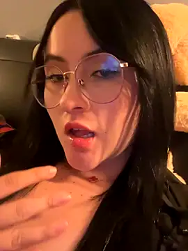 ValentinaOrtiz3 online show from November 16, 2025, 3:01 am