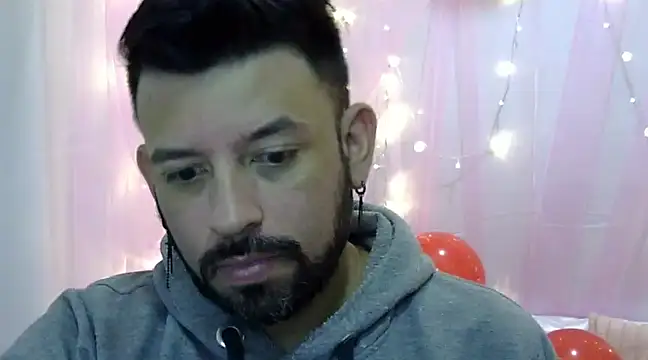 tonyglams online show from February 25, 2025, 11:55 pm