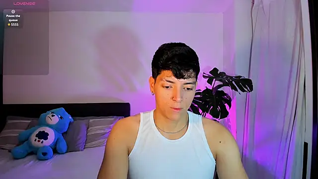 Snapshot of _JacobMiller__ chatting on September 21, 2025, 11:17 pm JacobMiller online show from September 21, 2025, 11:17 pm