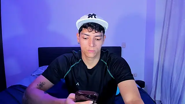  JacobMiller   online show from April 6, 2026, 10:54 pm