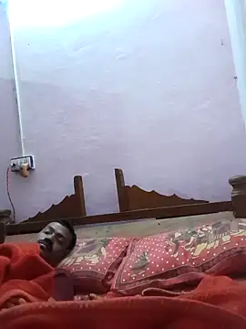 Snapshot of Hot_couple493 chatting on February 15, 2025, 8:11 pm Hot couple493 online show from February 15, 2025, 8:11 pm