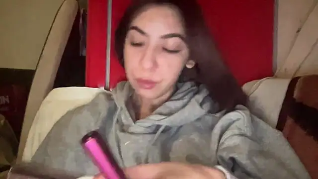Snapshot of sarrah_rossy chatting on March 4, 2025, 1:55 am sarrah rossy online show from March 4, 2025, 1:55 am