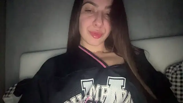 sarrah rossy online show from February 2, 2026, 10:52 pm