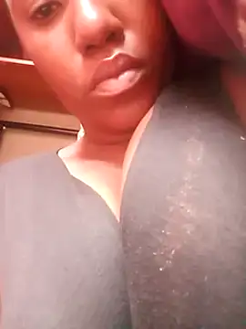 Coco Nile online show from February 14, 2025, 5:19 am