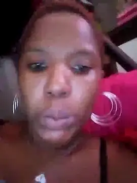 Coco Nile online show from February 25, 2025, 2:44 pm