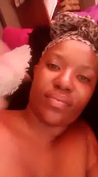 Coco Nile online show from March 5, 2025, 7:49 am