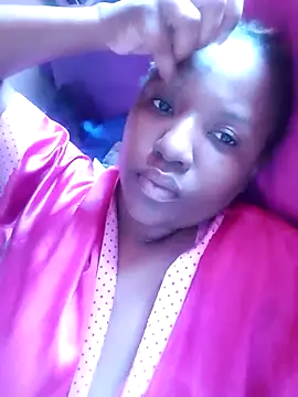 Coco Nile online show from March 13, 2025, 7:31 am