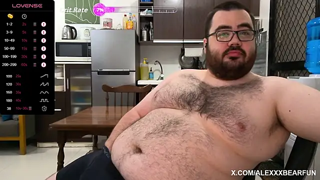 Snapshot of alexxxbear chatting on September 21, 2025, 12:12 am alexxxbear online show from September 21, 2025, 12:12 am