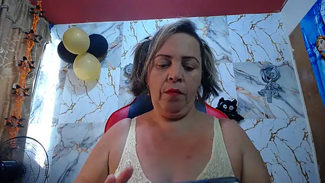 alina maturehot online show from October 25, 2025, 7:52 pm