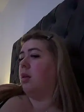 BadBitchClaudia online show from February 10, 2025, 10:09 pm