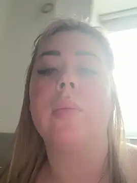 BadBitchClaudia online show from February 15, 2025, 2:44 pm