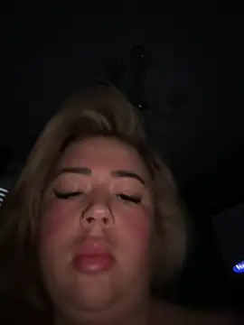 BadBitchClaudia online show from February 17, 2025, 7:04 am