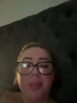 BadBitchClaudia online show from February 23, 2025, 10:53 pm