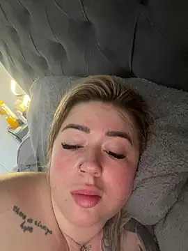 BadBitchClaudia online show from March 2, 2025, 8:16 am