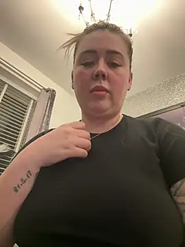 BadBitchClaudia online show from March 7, 2025, 7:05 pm