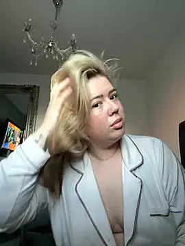 BadBitchClaudia online show from March 11, 2025, 7:15 am