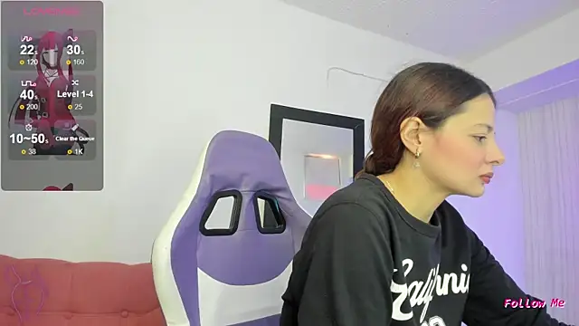 nicky angel1 online show from June 17, 2026, 6:42 pm