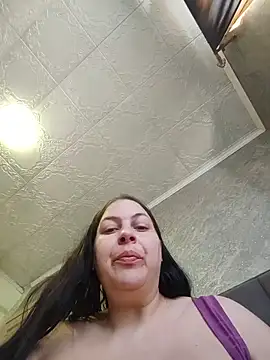 Greta Tamar online show from May 10, 2026, 5:56 am