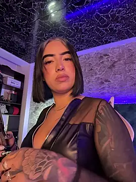 Snapshot of Scarlett-LS chatting on February 16, 2026, 2:29 am Scarlett-LS online show from February 16, 2026, 2:29 am