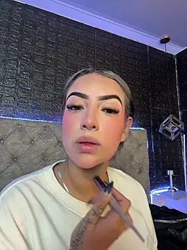Scarlett-LS online show from April 26, 2026, 2:42 am
