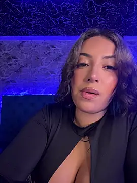 Scarlett-LS online show from June 19, 2026, 3:00 am