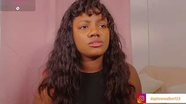 Daphnewalker   online show from March 26, 2026, 3:12 am