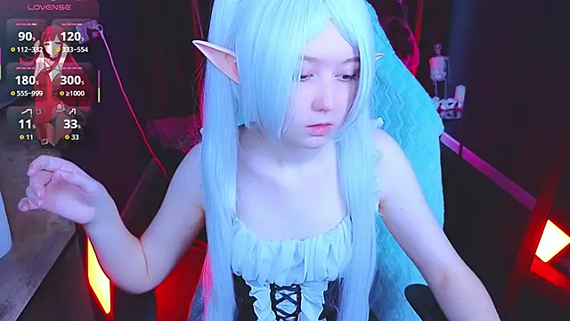 MizukiNoYoru online show from October 31, 2025, 10:49 am