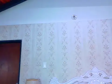 Snapshot of TianahGlow chatting on September 25, 2025, 9:07 pm TianahGlow online show from September 25, 2025, 9:07 pm