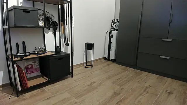 molicaremolicare online show from March 7, 2026, 6:05 pm