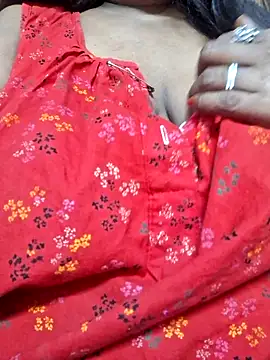 Snapshot of SX-JUHI chatting on November 4, 2025, 4:22 am SX-JUHI online show from November 4, 2025, 4:22 am