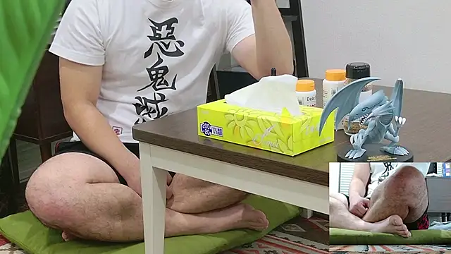 YARASERO-kun online show from January 11, 2026, 10:42 am