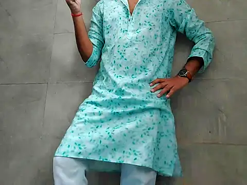 Snapshot of Lustyluckyy chatting on October 1, 2025, 7:58 am Lustyluckyy online show from October 1, 2025, 7:58 am