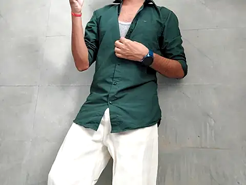 Snapshot of Lustyluckyy chatting on October 12, 2025, 7:07 am Lustyluckyy online show from October 12, 2025, 7:07 am