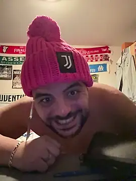 Snapshot of Sex-10-10 chatting on November 1, 2025, 9:28 pm Sex-10-10 online show from November 1, 2025, 9:28 pm