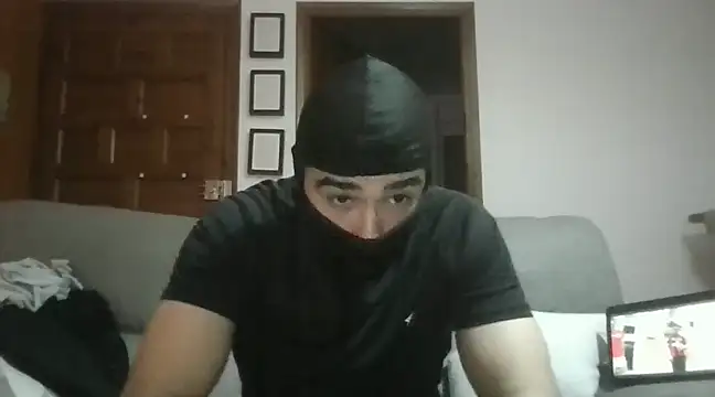 ESCOMOFUC online show from February 26, 2025, 8:54 pm