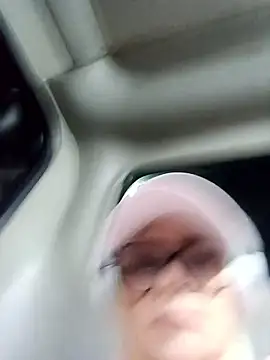 Snapshot of CandieGilson__ chatting on January 13, 2026, 10:53 am CandieGilson online show from January 13, 2026, 10:53 am